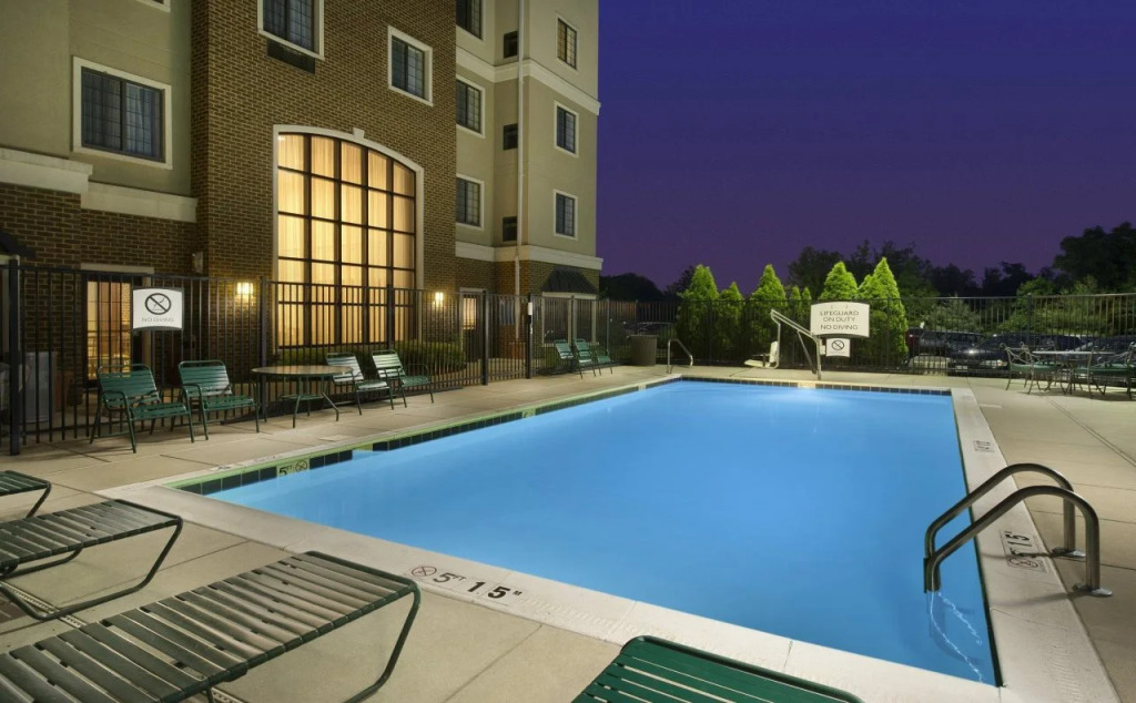 Residence Inn by Marriott BWI Airport