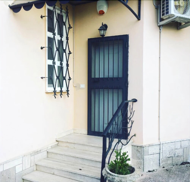 Villa LOttagono- appartamento privato con Wifi e parcheggio telecamerizzato