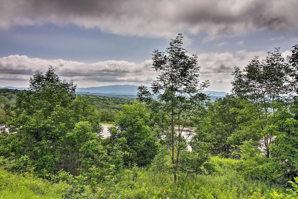Beautiful Winter Escape on Bromley Mountain!