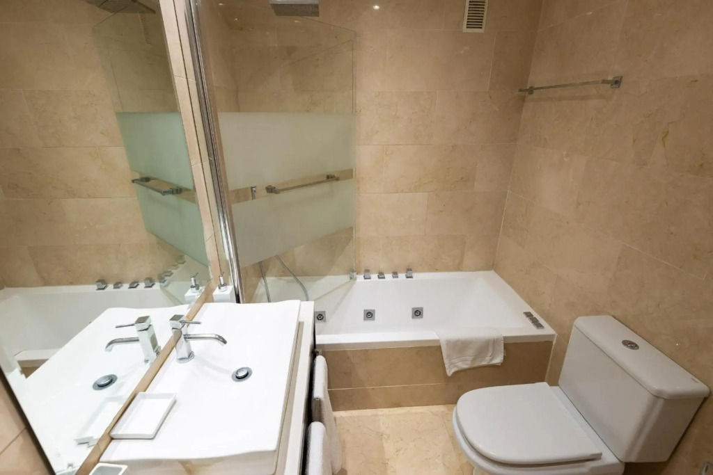 Brand New Apartment at Terrazas de Banús