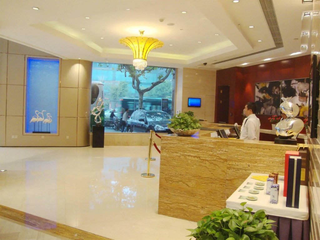 Enjoyor Hotel