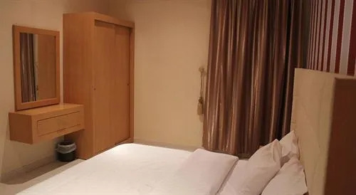 Sunset Suites