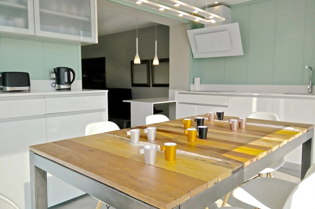 Sunny terrace 3BR luxury Penthouse - Ferran Batik