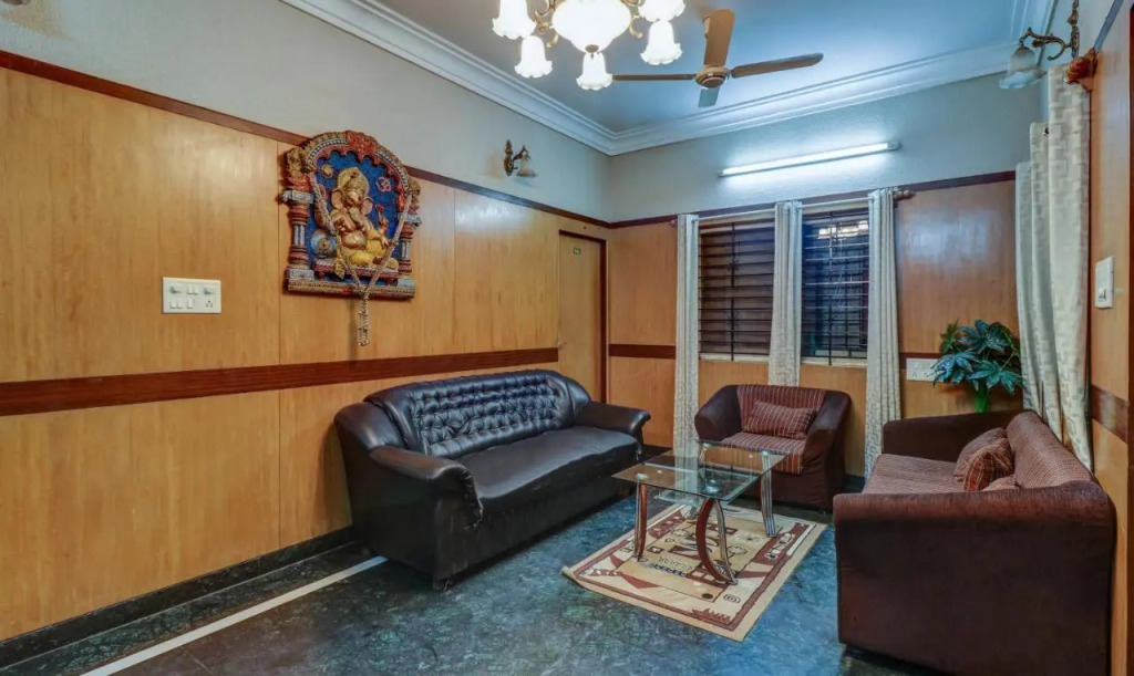 Itsy Hotels Shree Comforts