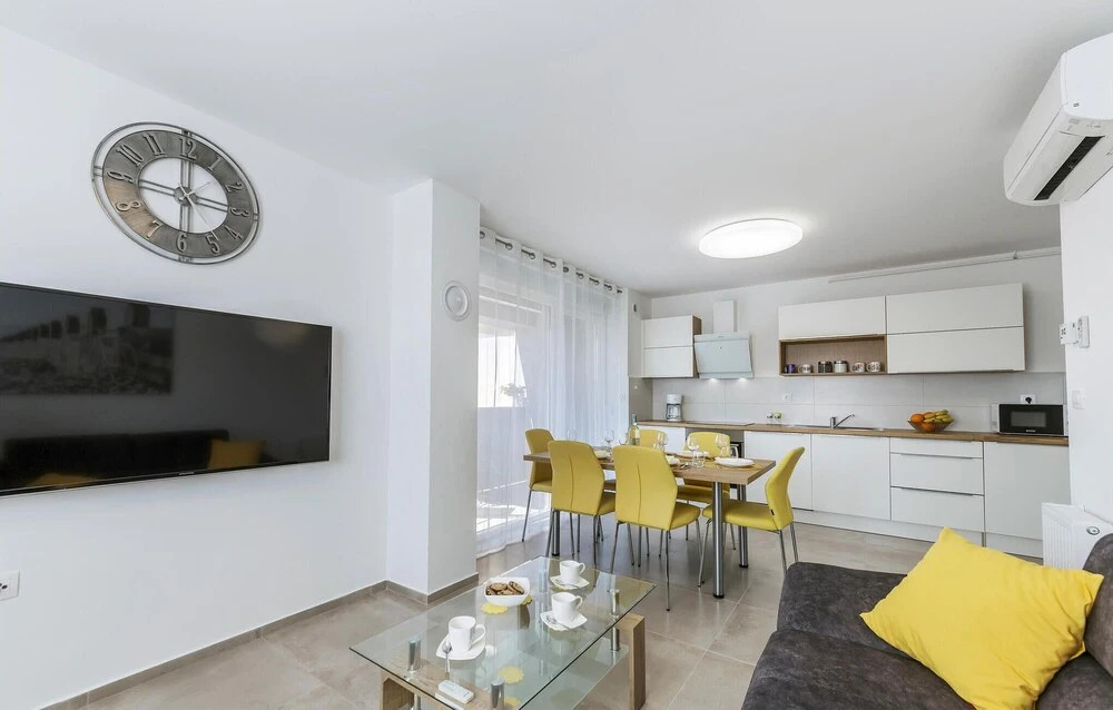 Awesome Apartment in Pula With Wifi and 2 Bedrooms