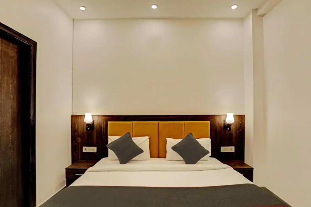 OYO Rooms 717 Near Delhi Airpor