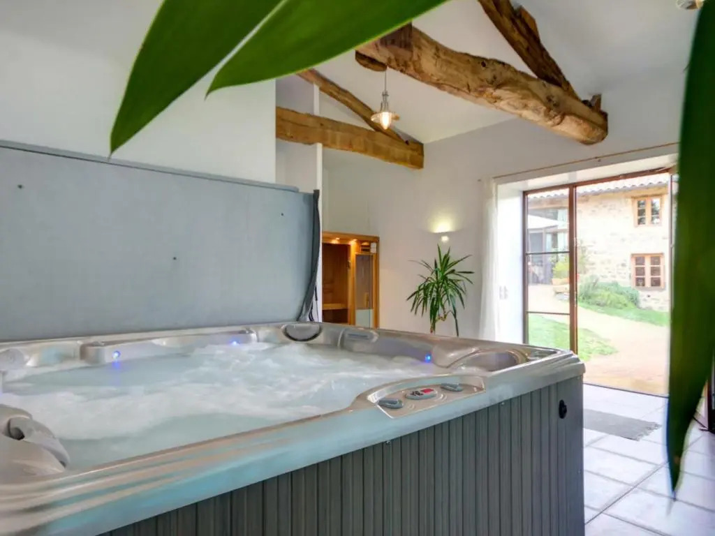 Gîte authentique 12 pers avec terrasse en campagne - FR-1-496-54