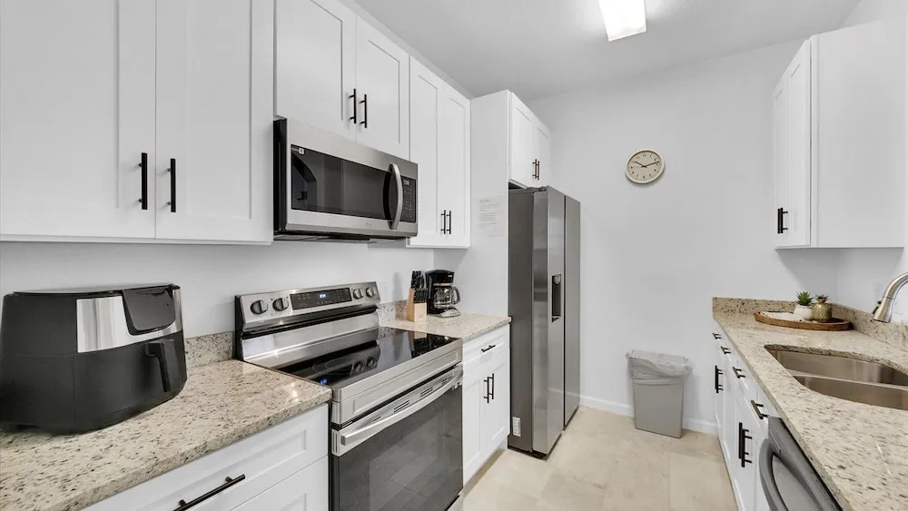 BF 2bedrooms 2303 - 102