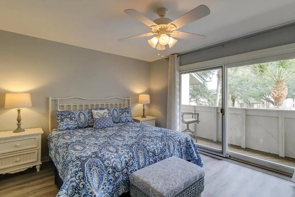 286 Stoney Creek 3 BR condo Sea Pines