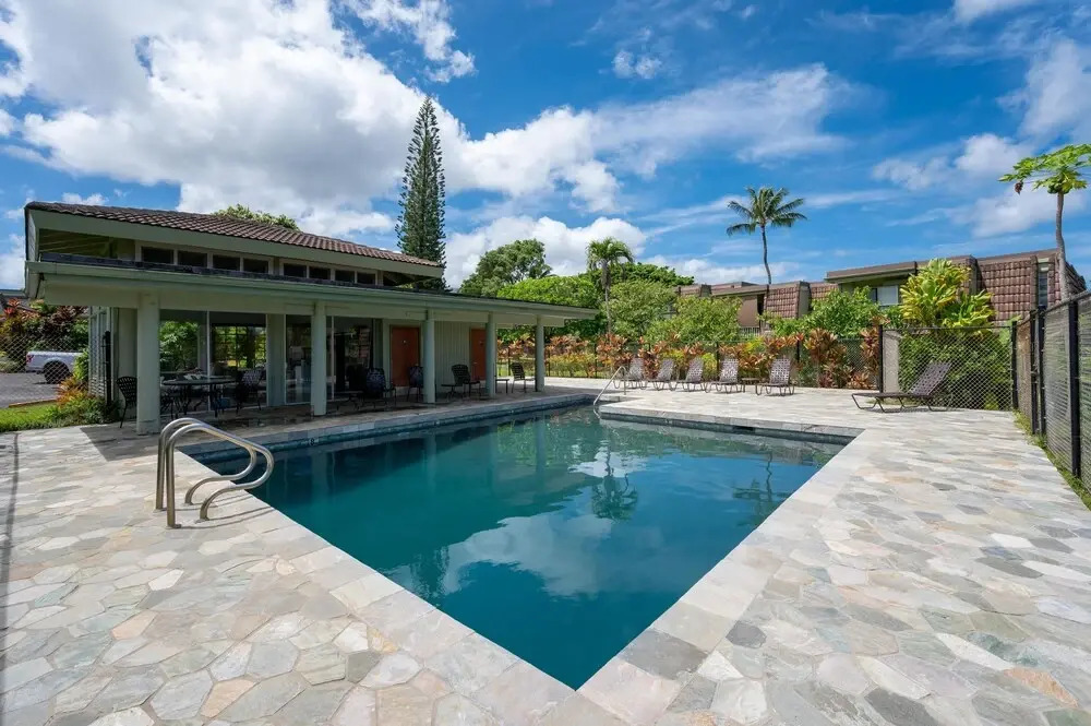 Honu Haven 2 Bedroom Condo by Redawning