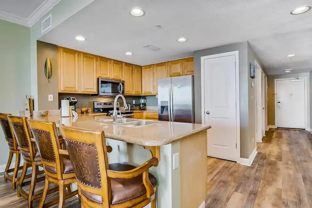 Grandview East 1002