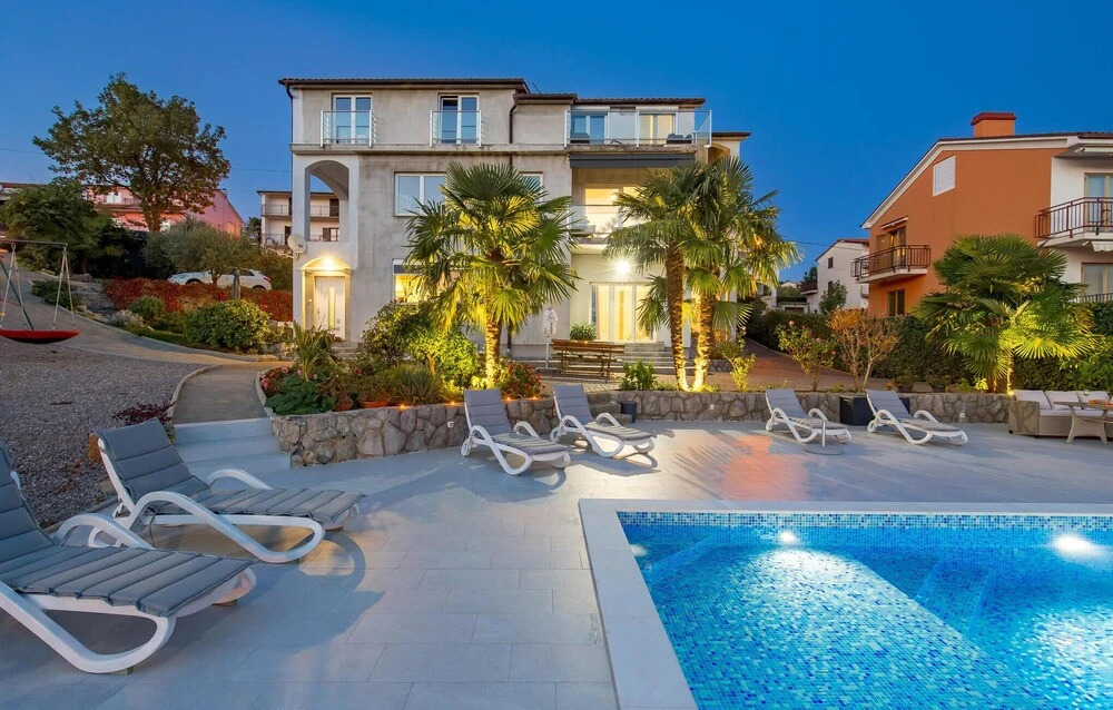 Stunning Home in Rijeka With Wifi and 2 Bedrooms