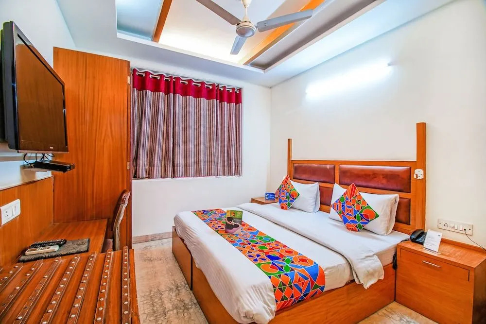 OYO 8505 Hotel Ashu Palace
