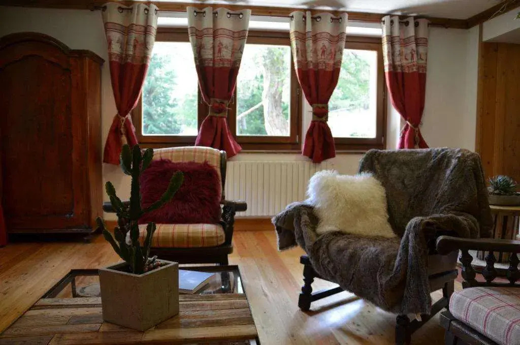 Chalet Svizzero Apartments