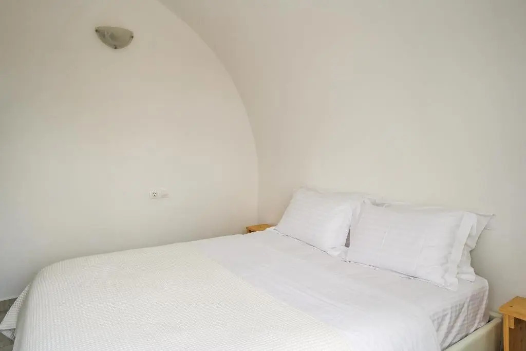 Exi Sea Side Suites
