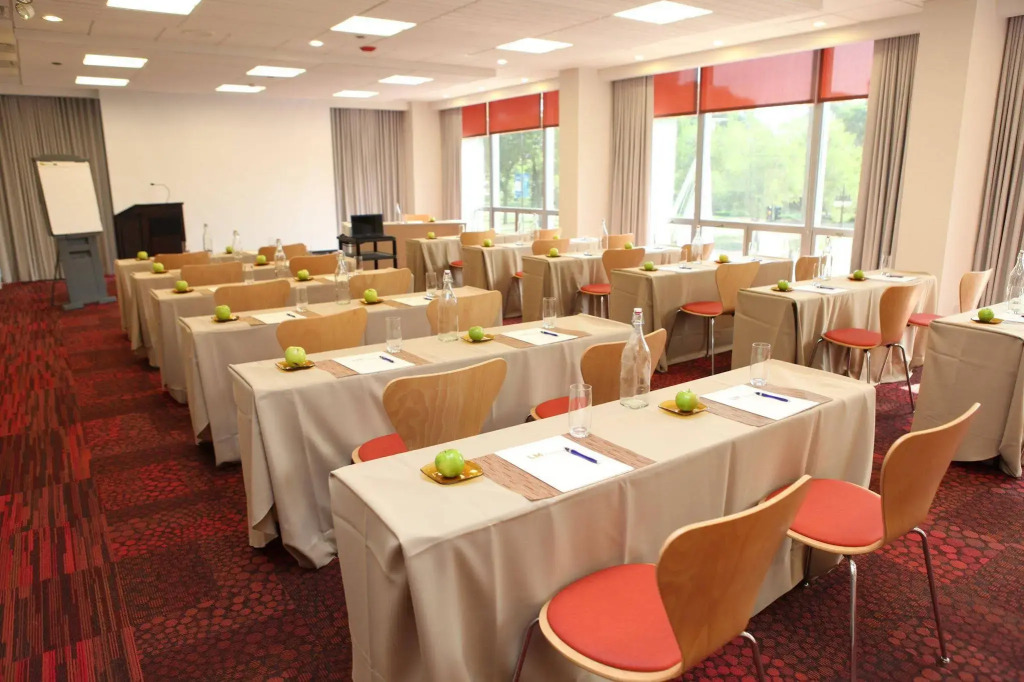 Le Meridien Essex Chicago