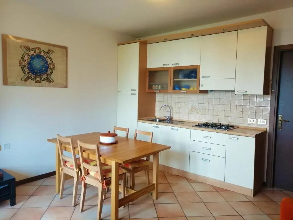 IseoLakeRental - Appartamento Chiara