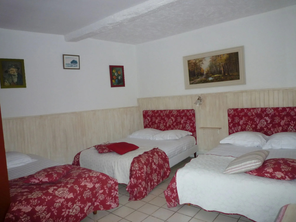 Logis Hôtel La Bellaudière