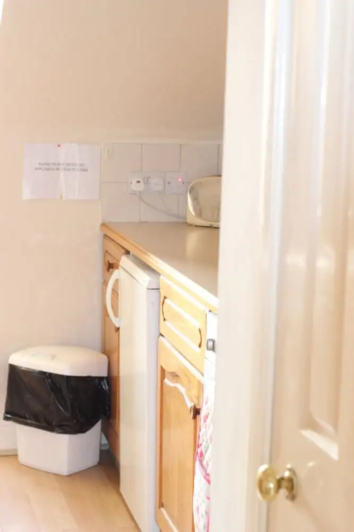 Tony Asga - Tony's Apartments