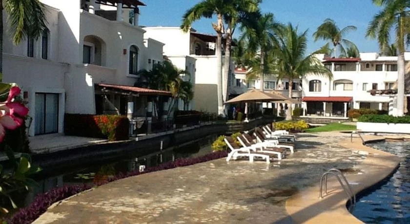 Mayan Villas Golf
