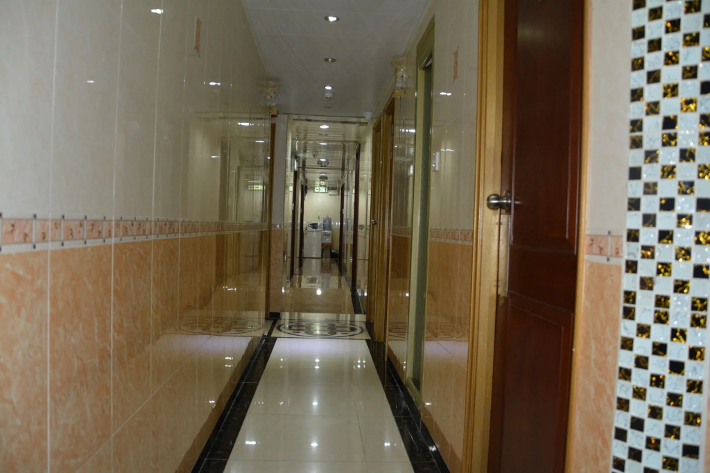 Everest Guest House