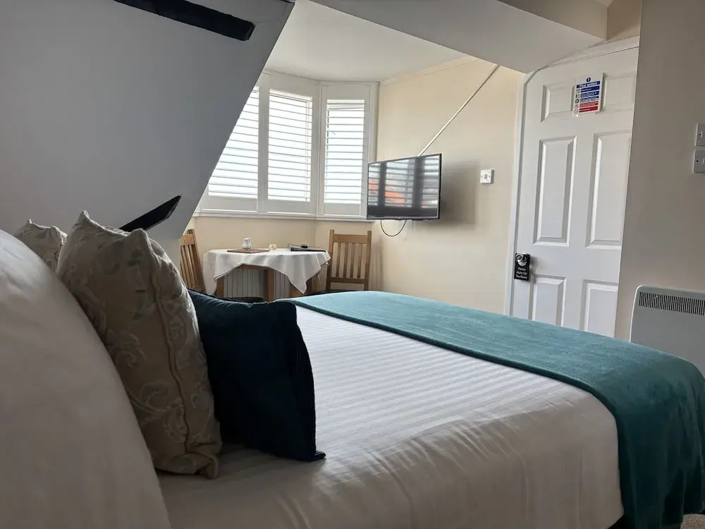 Potters Mooring Guest House