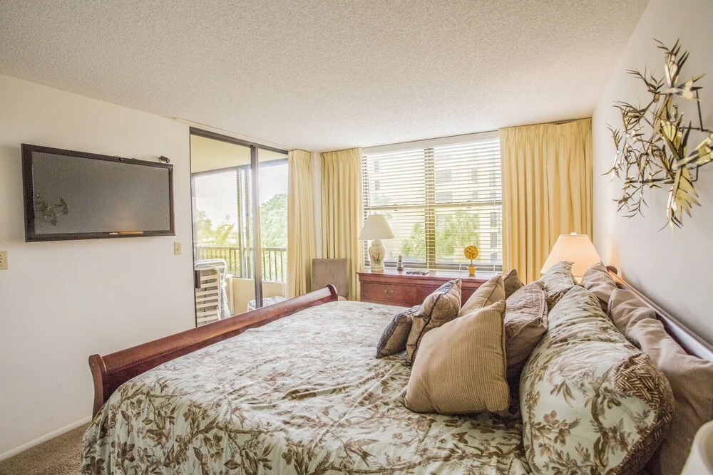 Gulf and Bay Club- C401 2 Bedrooms 2 Bathrooms Condo