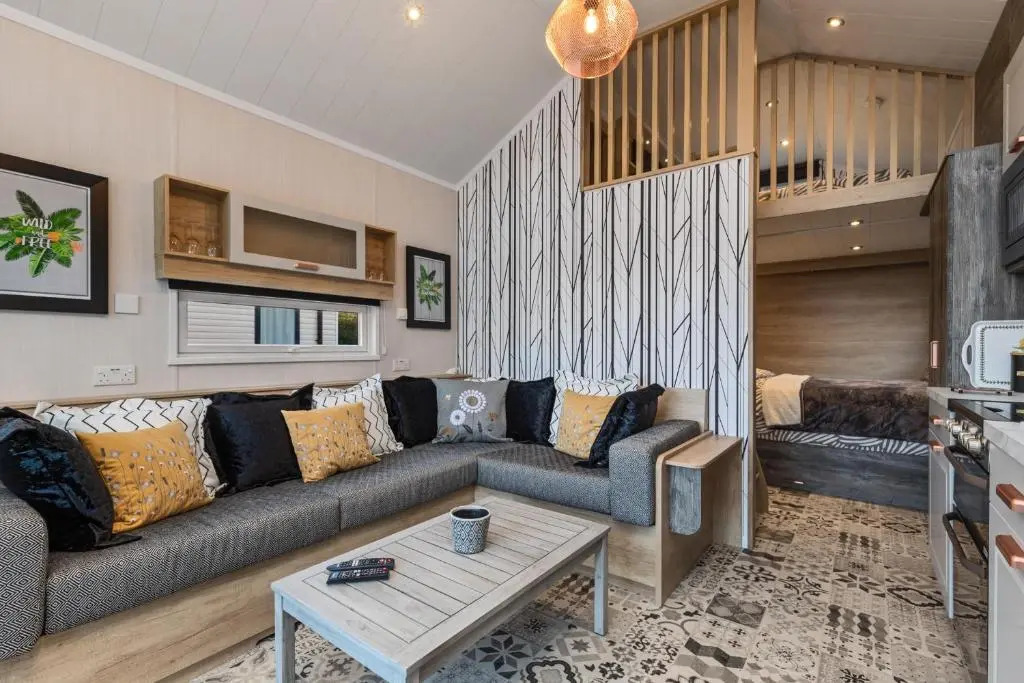 The Escape Luxury Pod Close To Beach