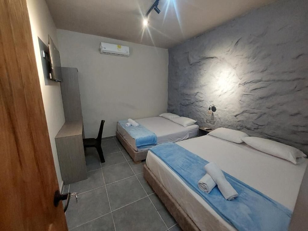 Hotel Kyros by 70