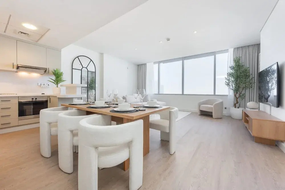 Sky Garden s Magnificent 1 Bedroom Apartment Perfect for 4