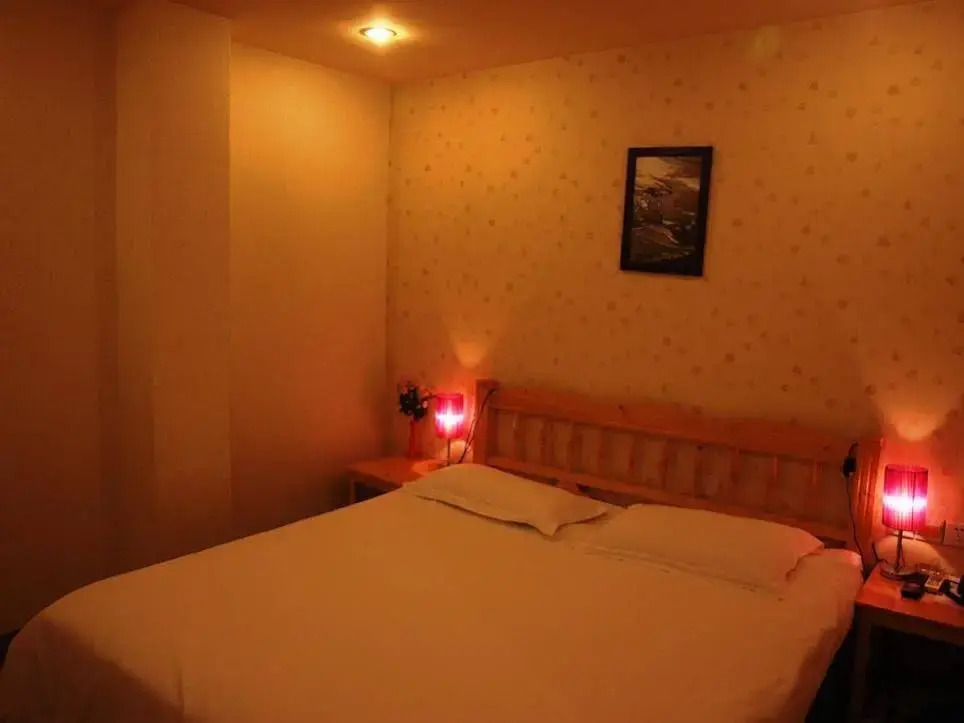 Shanghai Blue Mountain Youth Hostel (Luwan)