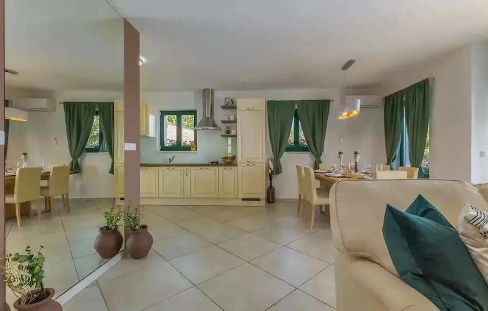 Villa Sadic Nearby Zadar - Crovillas