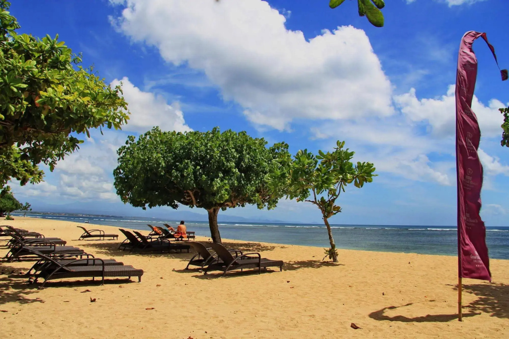Bali Beach Hotel The Heritage Collection