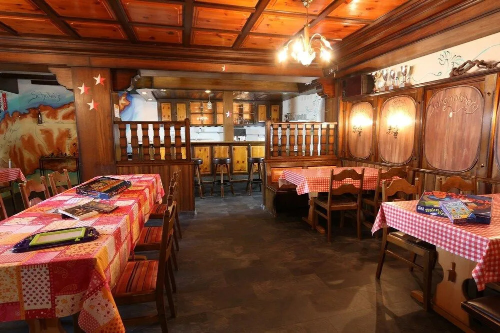 Hotel Alpina