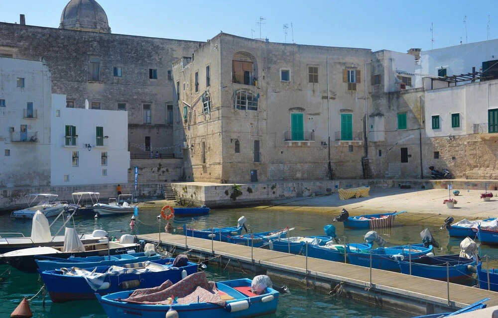 Awesome Home in Castellana Grotte With Wifi and 3 Bedrooms