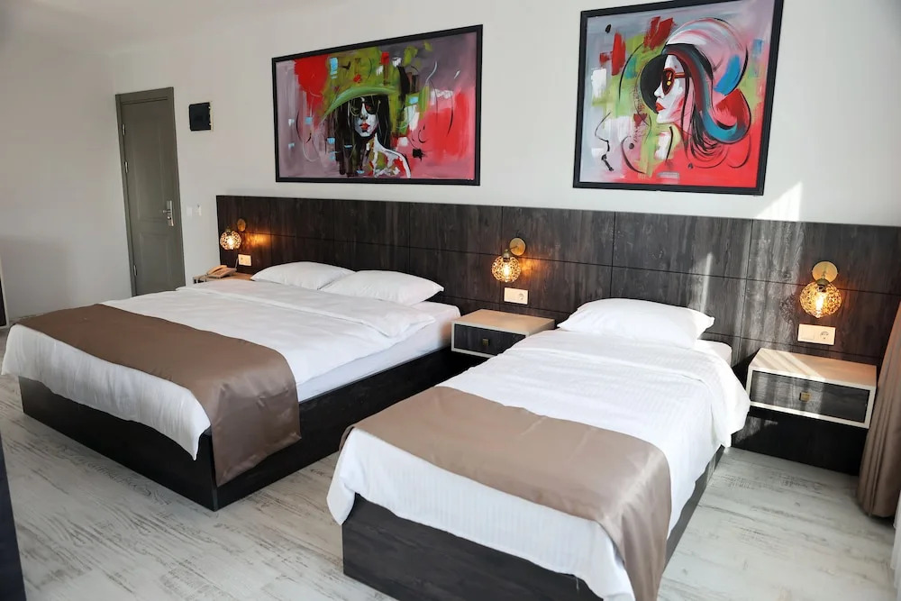 SAR-PER Hotel