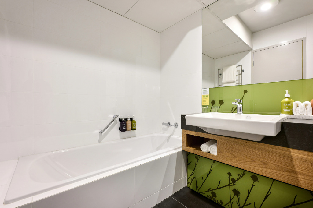 Holiday Inn Perth City Centre by IHG