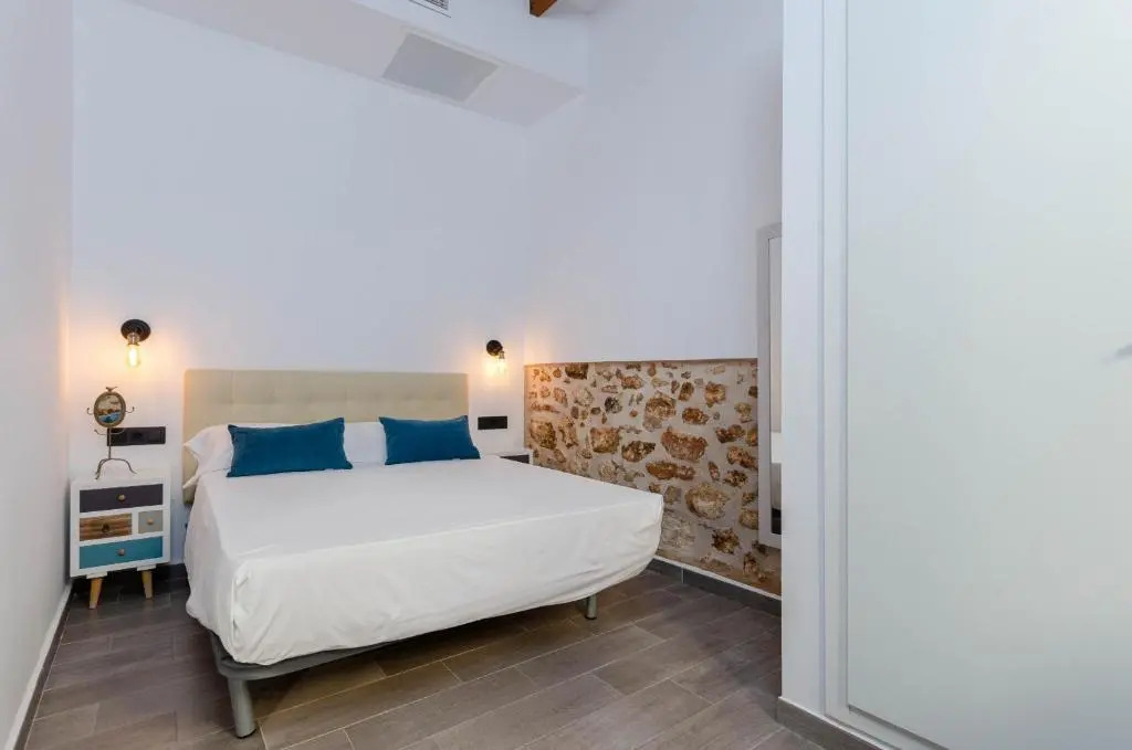 YourHouse Can Jordi, air conditioned holiday house with private pool