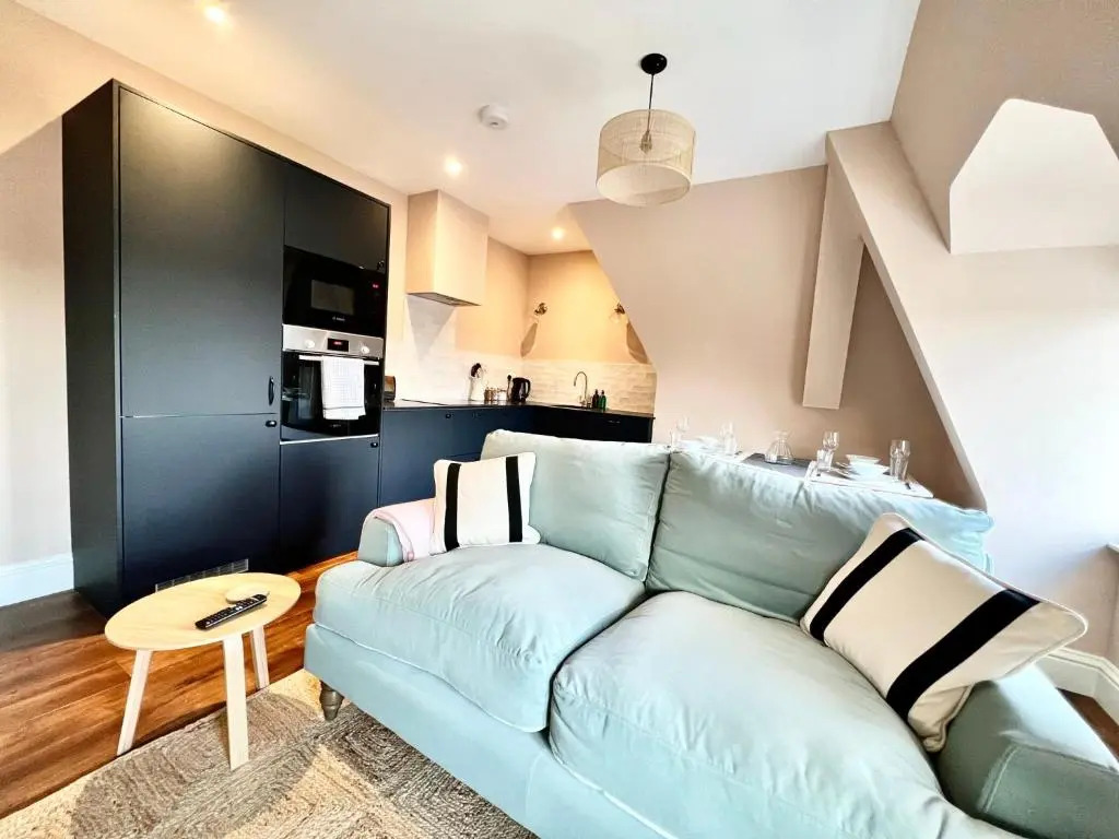 Redland Suites - Apartment 7