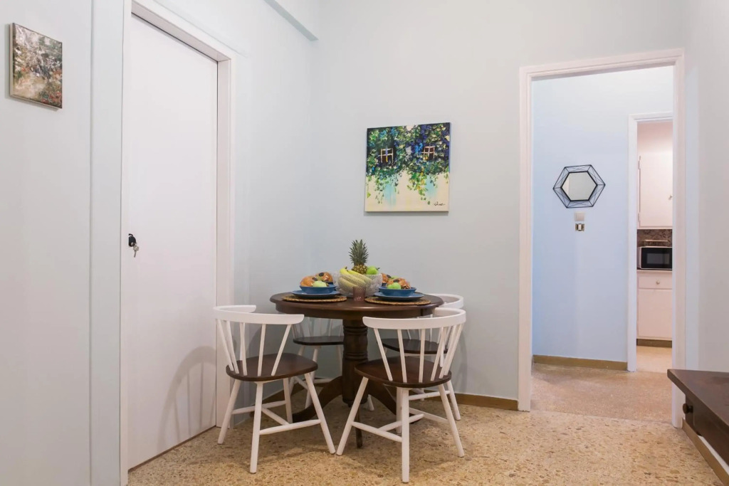 Syntagma 3 Bedroom Sweet And Practical Apartment