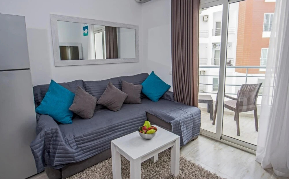 Last Minute Impeccable 2-bed Apartment