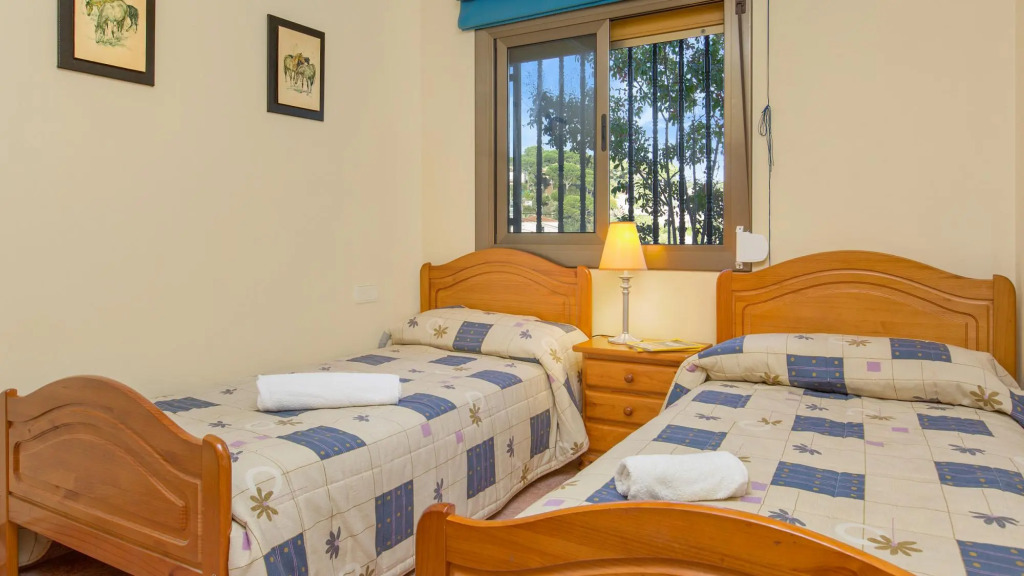 Conchi in Vidreres with 4 bedrooms and 1 bathrooms