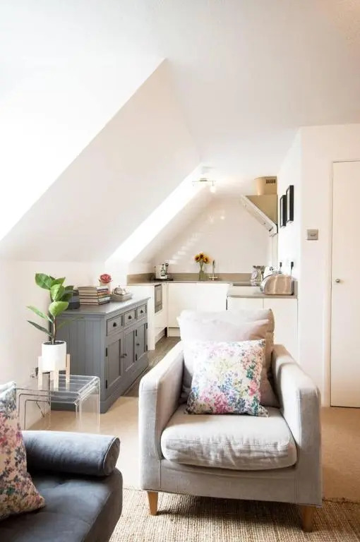 Modern Apartment in the Heart of Oxford with Secure Underground Parking