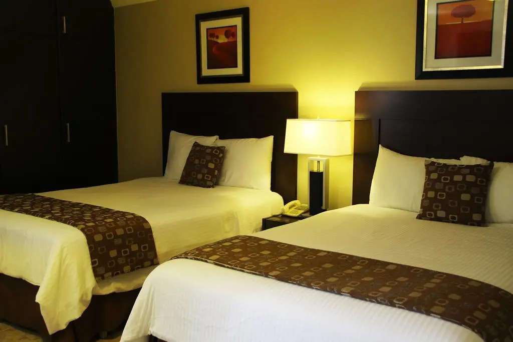 Las Vegas Hotel Suites