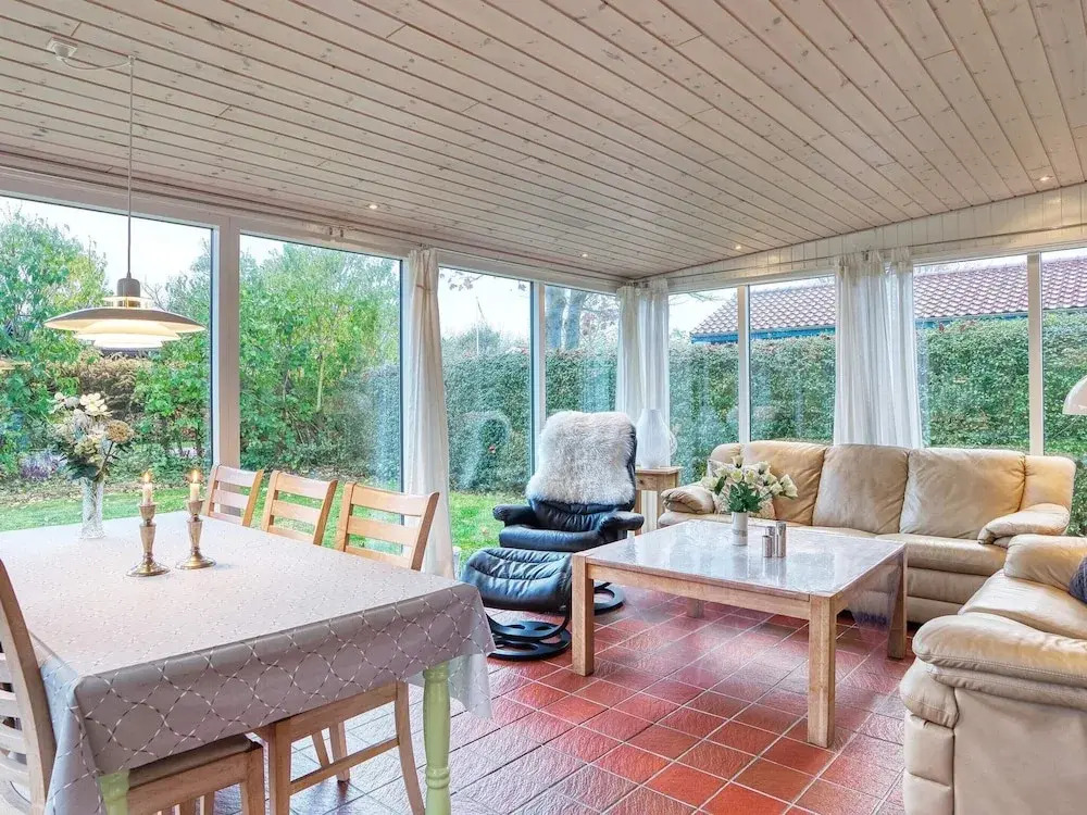 6 Person Holiday Home in Dannemare