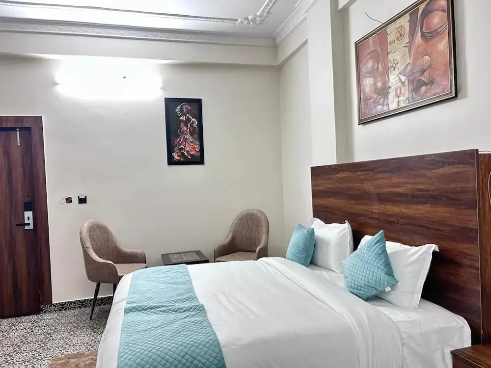 Abharam Retreats