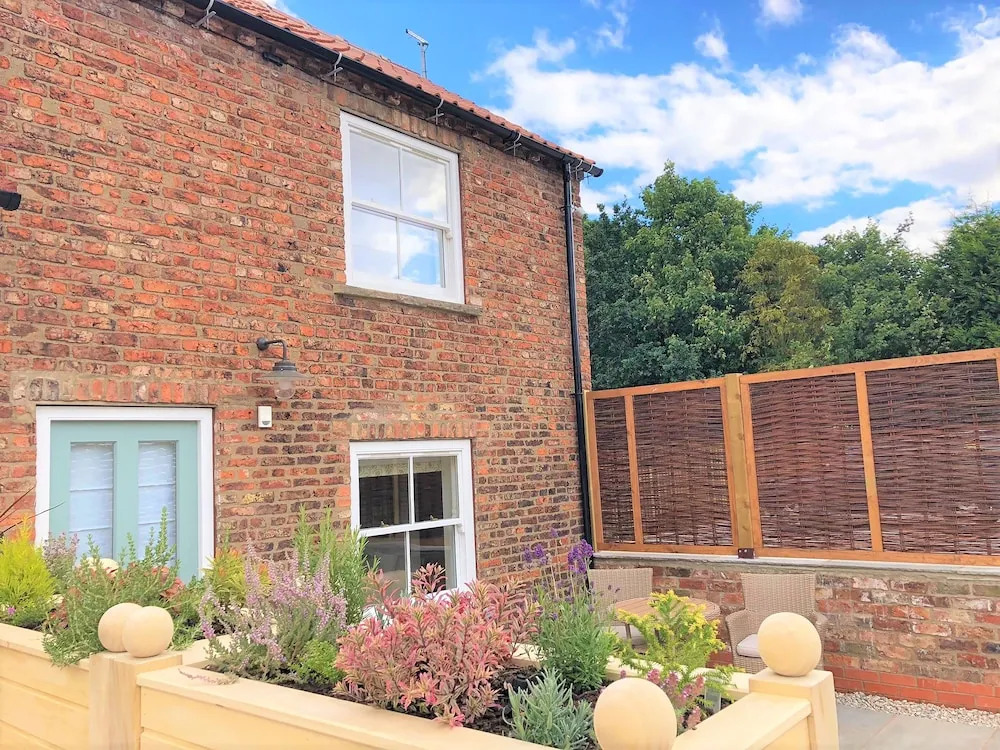 Carlton Towers Estate - Stapleton Rooms & Parkgate Cottages