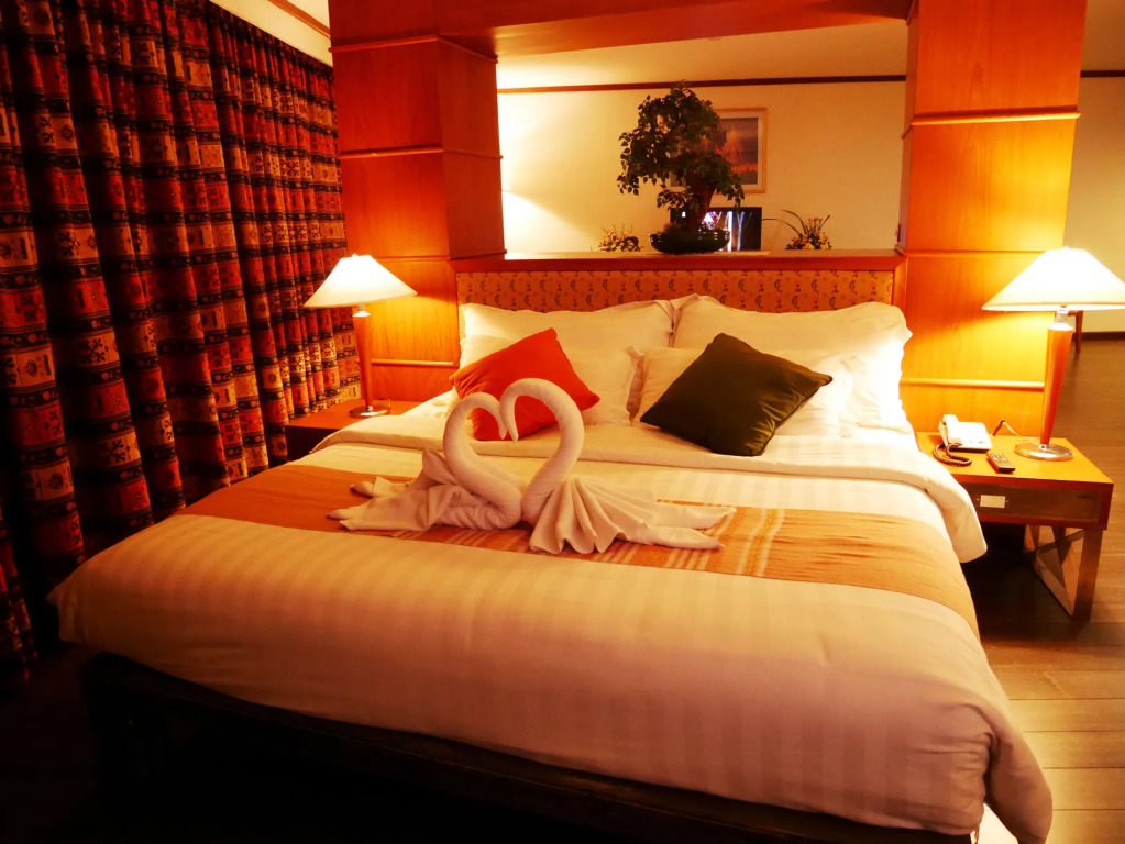 Friday Hotel