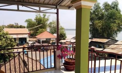 Phalla Riverside