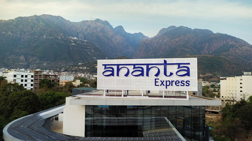 Ananta Express, Katra